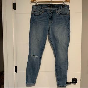 GAP | Legging Curvy Distressed Jeans